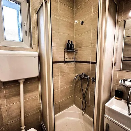 Insta-apt/walking Zone/knez Mihailova Apartman *
